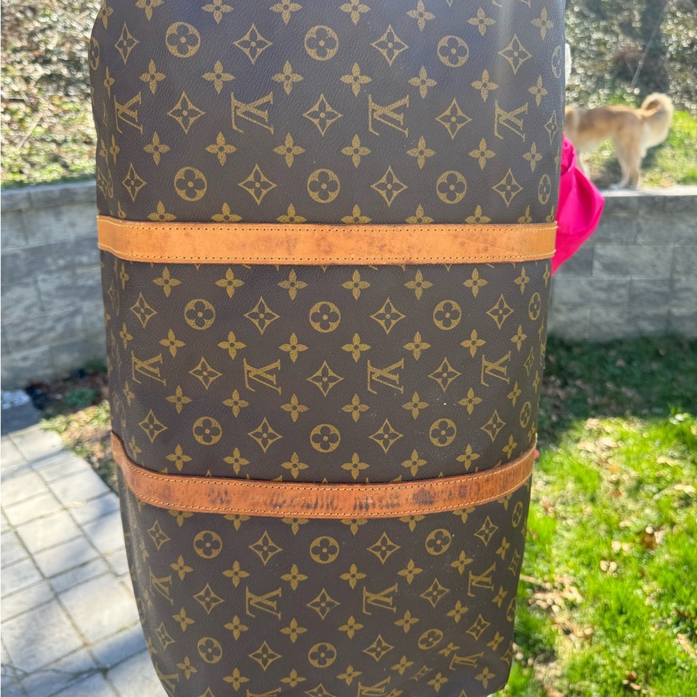 Louis Vuitton Monogram Keepall 55 - Picture 9 of 17